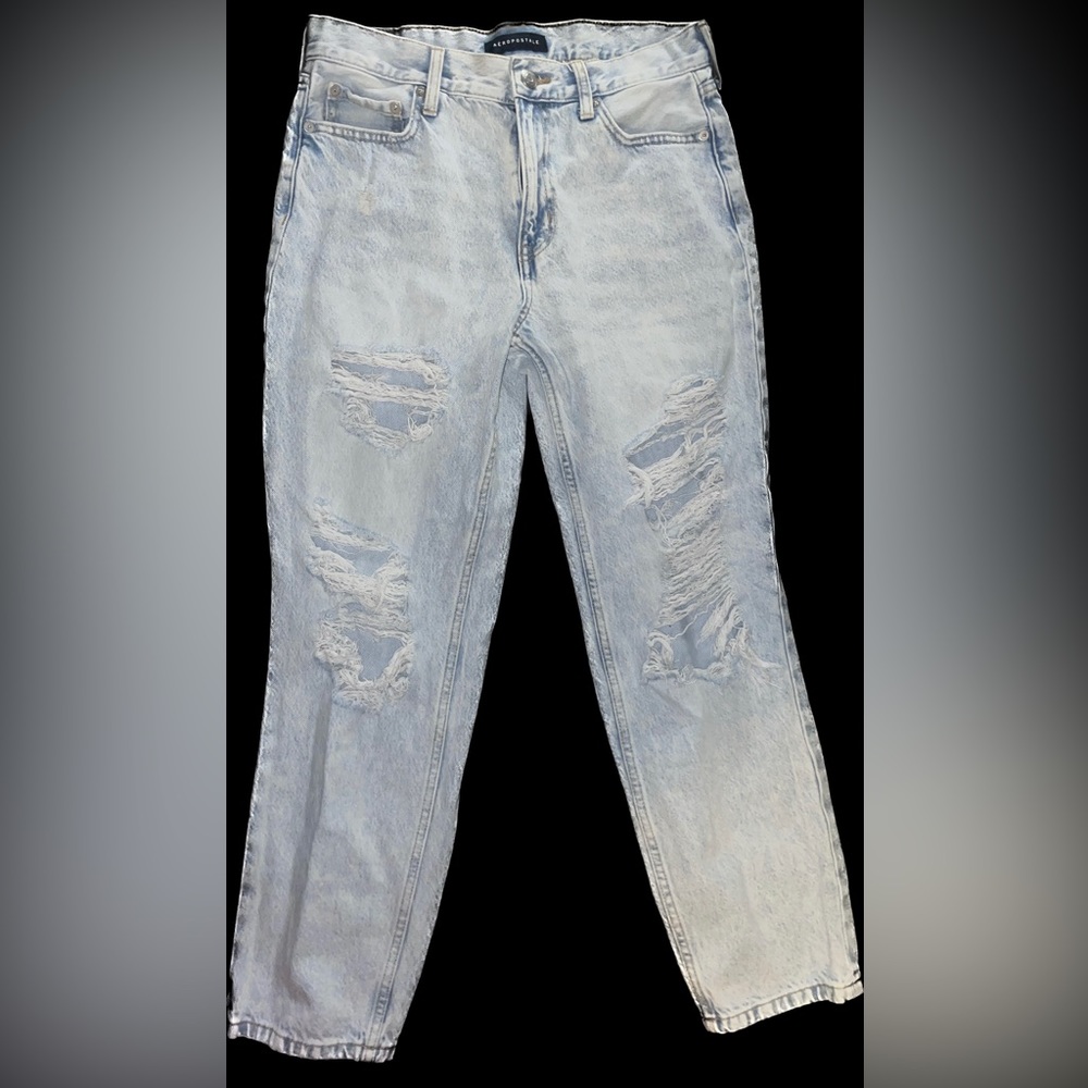 Women’s Aeropostale Ripped Jeans